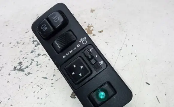Mitsubishi Space Star Wing mirror switch MR24090709119