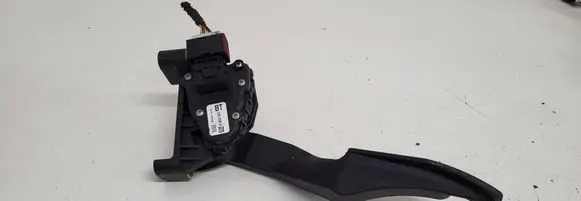 Opel Zafira B Accelerator throttle pedal 6PV00811400 9202341