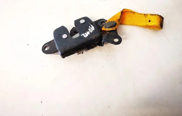 Rover 620 Seat back rest lock catch 