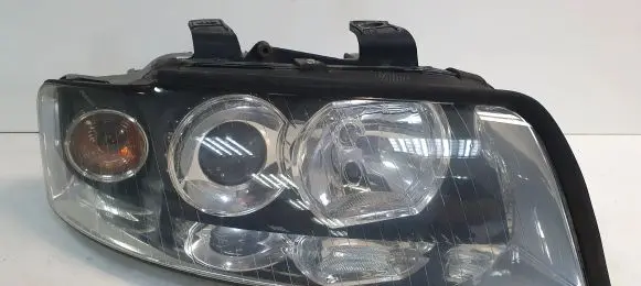 Audi A4 S4 B6 8E 8H Headlight/headlamp 8E0941004F