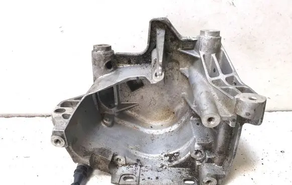 Ford Galaxy Fuel filter bracket/mount holder 9804493180