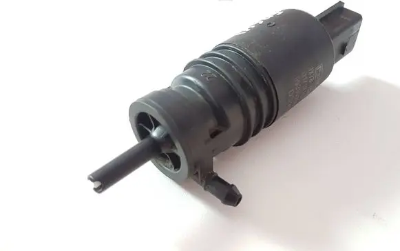 Windscreen/windshield washer pump