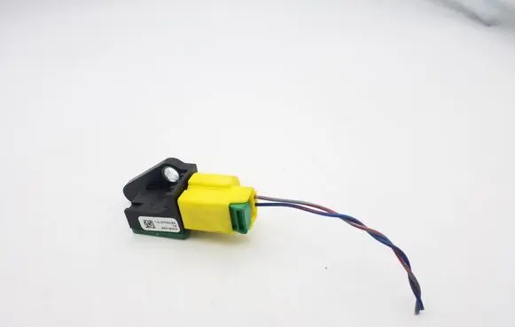Volkswagen PASSAT CC Airbag deployment crash/impact sensor 5N0959351B 391229