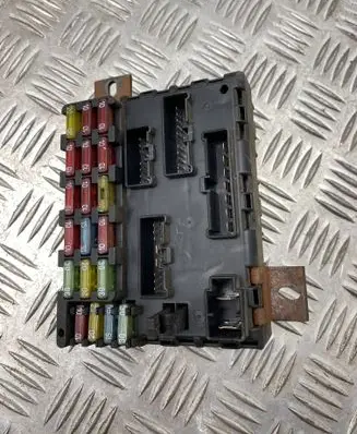 Alfa Romeo 156 Fuse box set 46447809