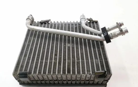 Audi Q7 4L Air conditioning (A/C) radiator (interior) 7L0820102M
