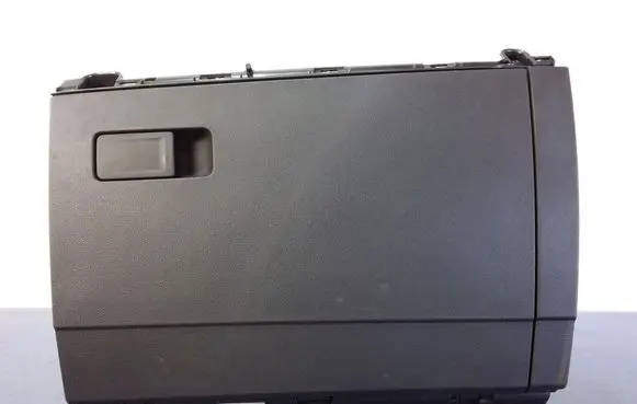 Volkswagen Golf Sportsvan Glove box 5H18570974PK