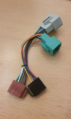 Volvo V70 Sound system wiring loom 
