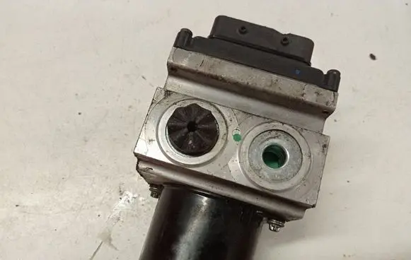 Peugeot 407 ABS Pump 15732101 15732201A S118676001K