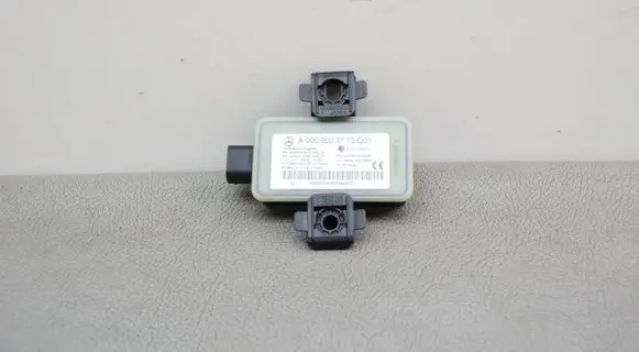 Mercedes-Benz GLC X253 C253 Tire pressure control unit A0009003713