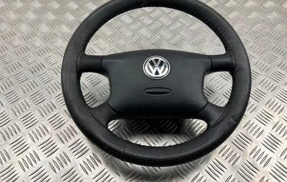 Volkswagen PASSAT B5.5 Steering wheel