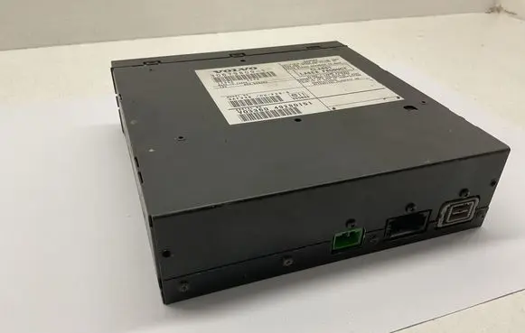 Volvo XC90 CD/DVD changer 30679809 49280151 3AF336