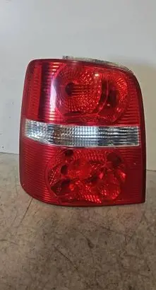 Volkswagen Touran I Rear/tail lights 