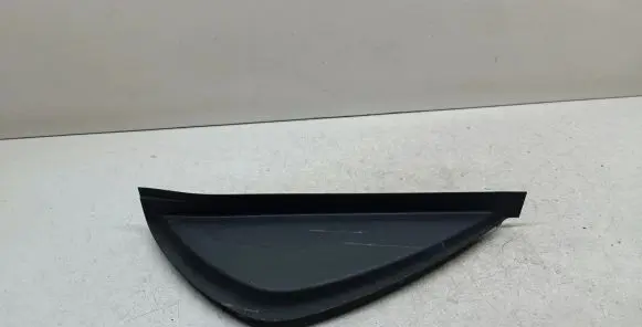 Dashboard side end trim