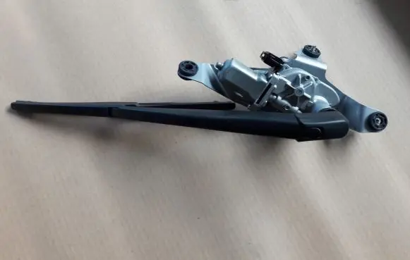 Mazda 3 II Rear window wiper motor BHS267450