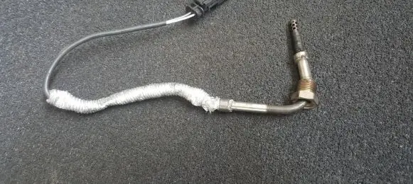 Volvo S60 Exhaust gas temperature sensor 31370467 1307657200943