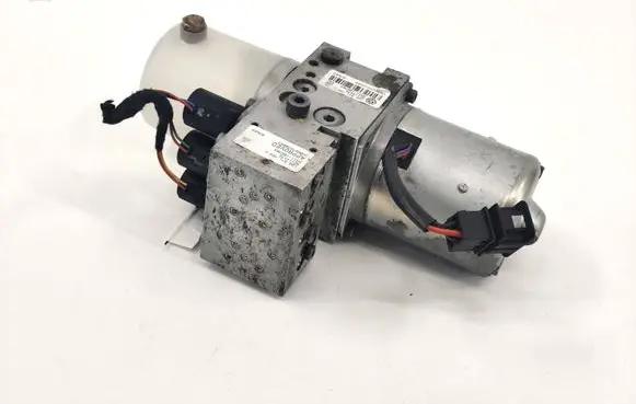 Volkswagen Eos Convertible roof hydraulic pump 1Q0871789C