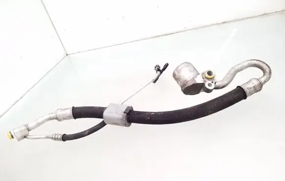 BMW 3 E90 E91 Air conditioning (A/C) pipe/hose 6987992 64536987992