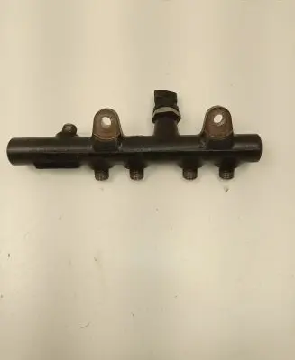 Nissan Qashqai Fuel main line pipe 175215346R H8201157327