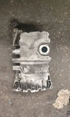 Audi A4 S4 B7 8E 8H Oil sump 03G103603 V100