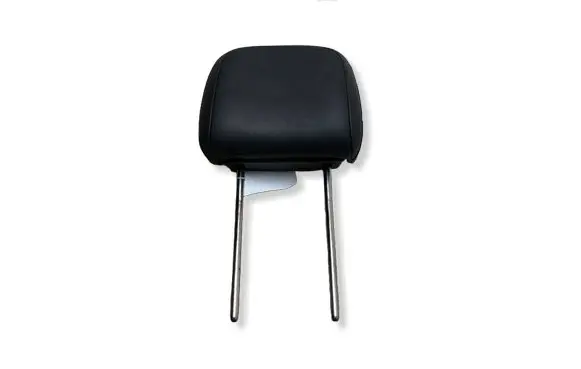 Volkswagen Tiguan Front seat headrest 