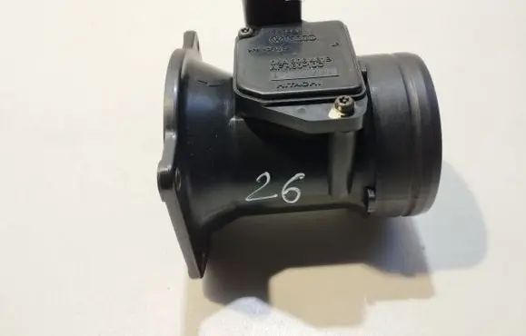 Volkswagen Golf IV Mass air flow meter 06A906461B