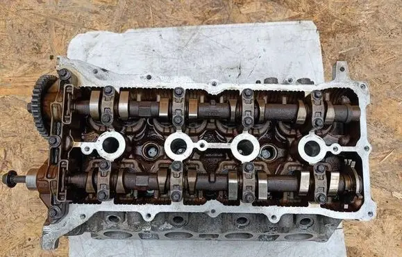 Engine head