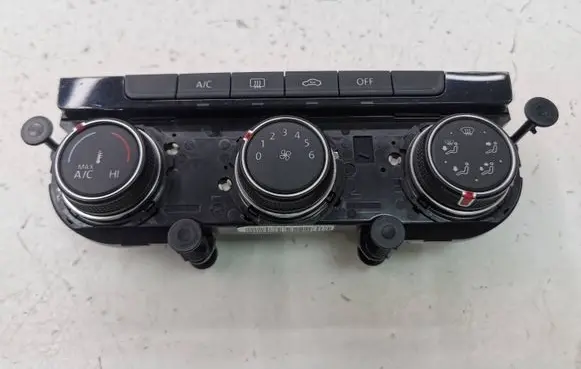 Volkswagen Golf VII Climate control unit 5G0907426AJ 5HB01266530