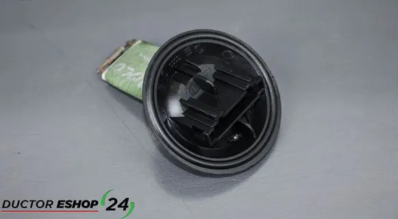 Volkswagen Polo IV 9N3 Heater blower motor/fan resistor