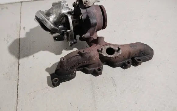 Volkswagen Golf Plus Turbo 03L253056T 031253056 BV40D0021