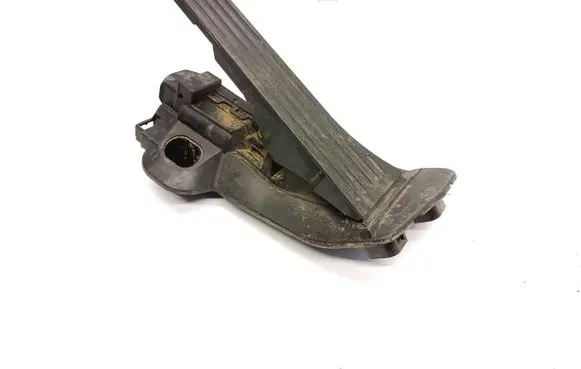 Volkswagen PASSAT B7 Accelerator throttle pedal 6PV01053600 1K2721503T