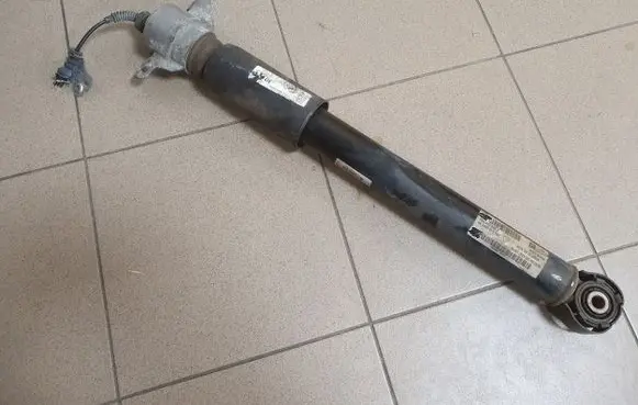Porsche Macan (95B) Rear shock absorber/damper 95B513035G