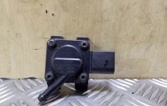 BMW X3 E83 Exhaust gas pressure sensor 1362778921903 13627789219 78921903