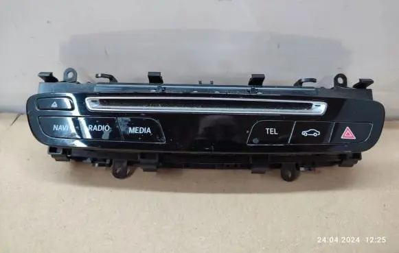 Mercedes-Benz C W205 Head unit multimedia control A2059055201