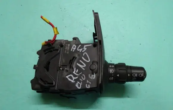 Renault Clio III Indicator stalk 88102003198