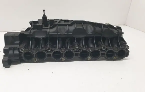 KIA Sorento Intake manifold 283102F010
