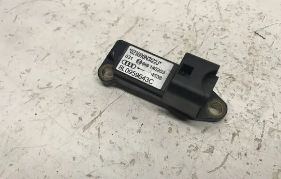 Audi A3 S3 8L Airbag deployment crash/impact sensor 8L0959643C