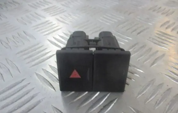 Ford Mondeo Mk III Hazard light switch