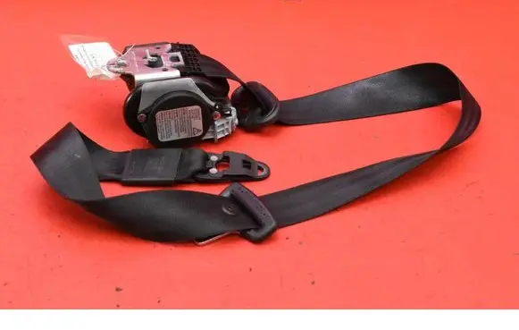 Audi Q7 4L Front seatbelt 4L1857705