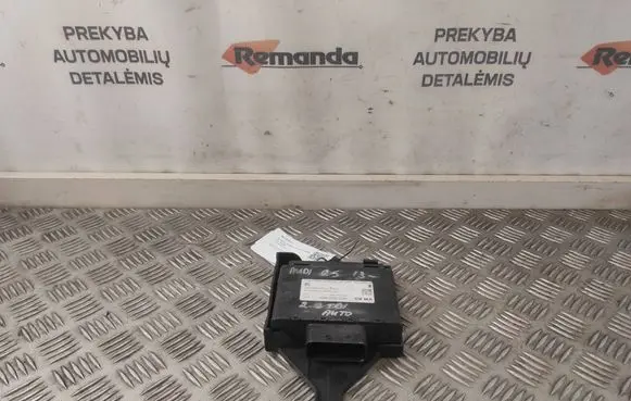 Audi Q5 SQ5 Voltage converter/converter module 8K0959663
