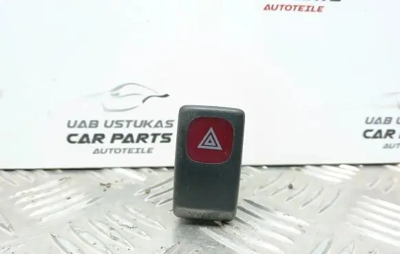 Volkswagen Golf II Hazard light switch SAEQC82 MR83DOT