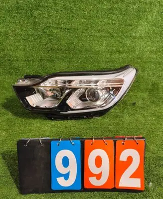 SsangYong Rexton Headlight/headlamp 