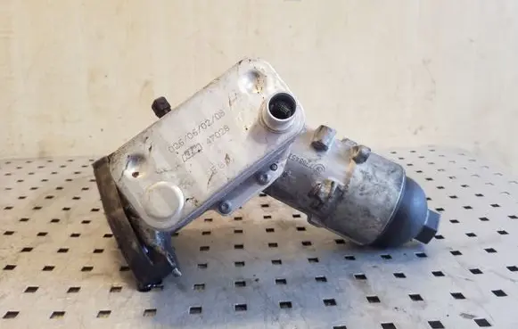 BMW X6 E71 Oil filter mounting bracket 7788453