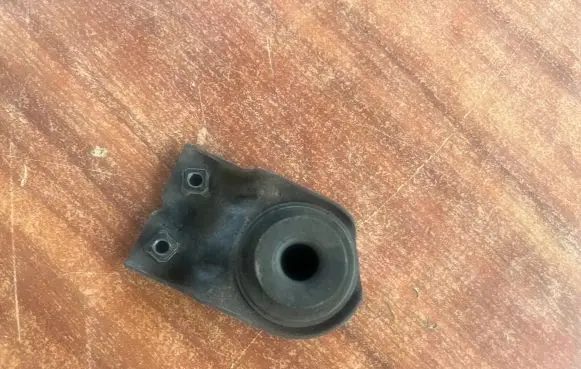 Hyundai i30 Radiator mount bracket