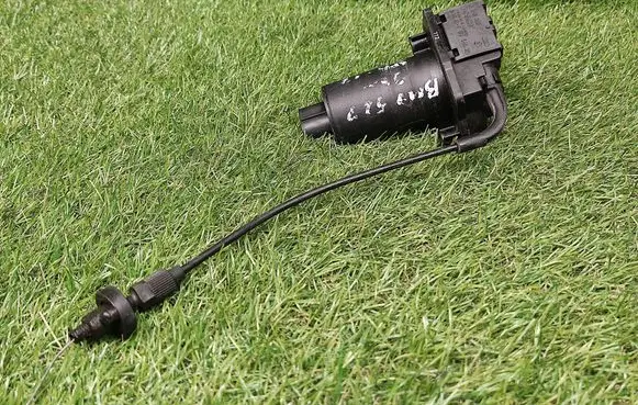 BMW 5 E39 Accelerator pedal position sensor 1162548 35411162548