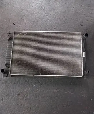 Audi A6 S6 C6 4F Coolant radiator 4F0121251P