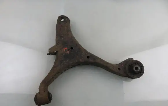 Honda FR-V Front control arm 