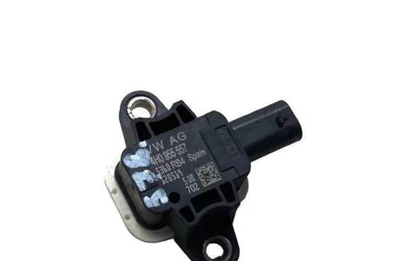 Audi A7 S7 4G Airbag deployment crash/impact sensor 4H0955557