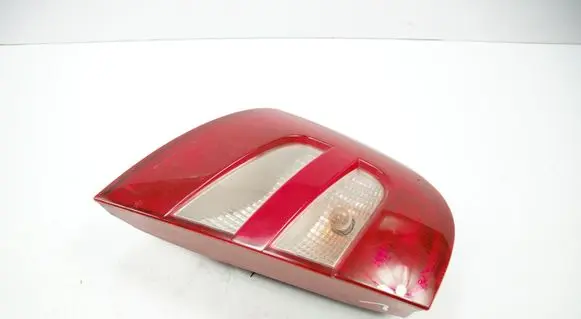 Skoda Fabia Mk1 (6Y) Rear/tail lights 6Y6945