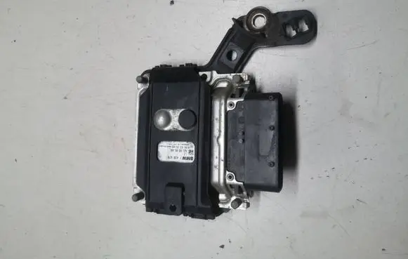 BMW X5 F15 Engine control unit/module 7436676 0281032222 0L002001000
