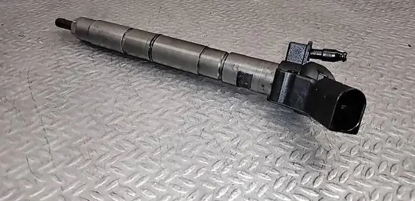 Audi Q7 4L Fuel injector 0445115079 059130277BD